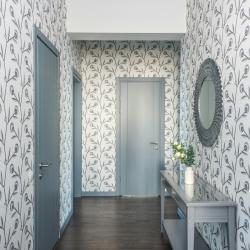 How to Design an Inviting Entryway That Makes a Statement