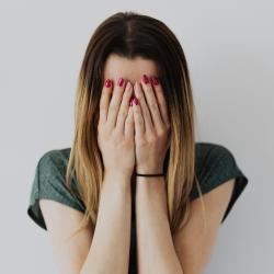 How to Manage Stress with Emotional Resilience Techniques