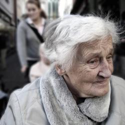 How to Communicate Effectively with Elderly Parents
