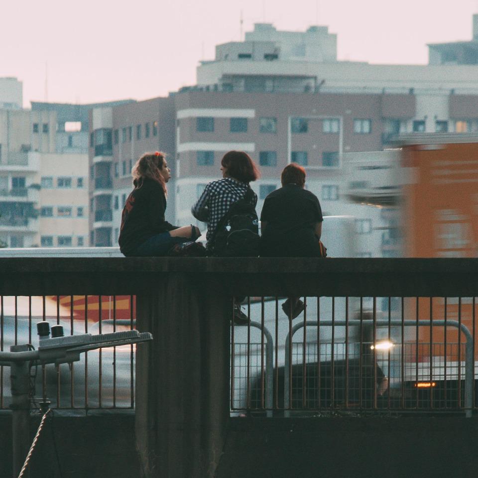 How to Navigate Friendship Conflicts Without Losing the Relationship
