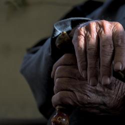 How to Handle Difficult Conversations About Aging with Your Parents