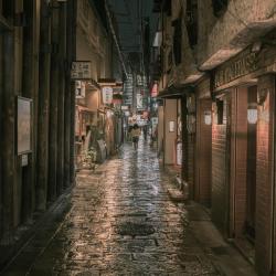 How to Discover Local Hidden Gems While Traveling