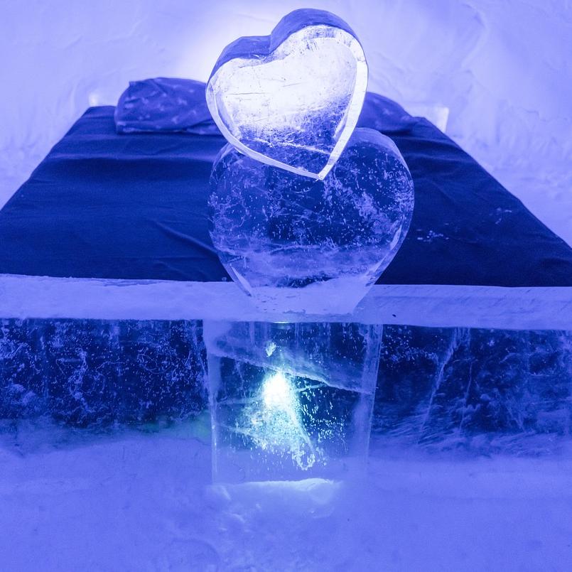Unique Overnight Stays: From Treehouses to Ice Hotels