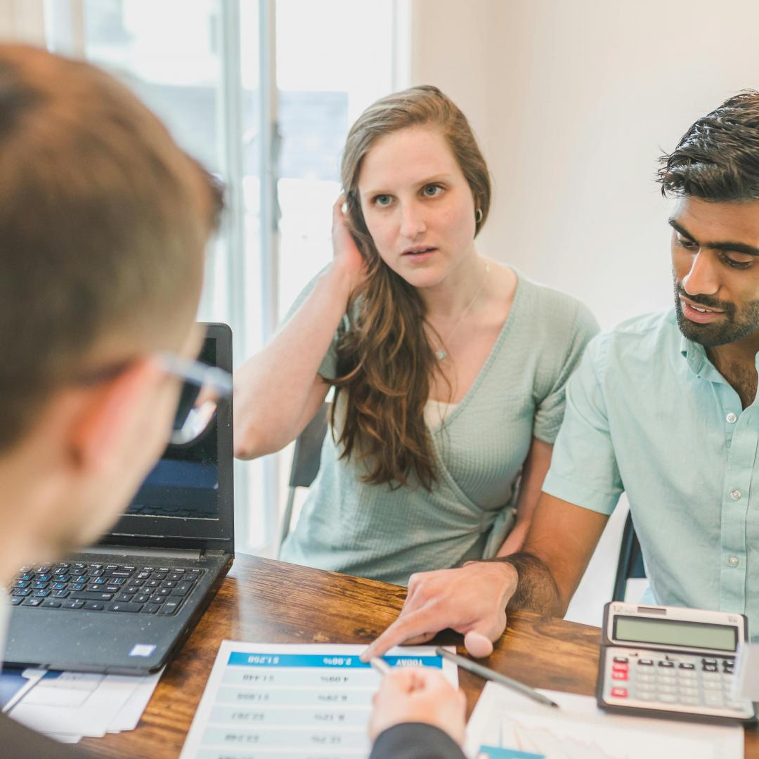 How to Manage Finances Together: A Guide for Couples