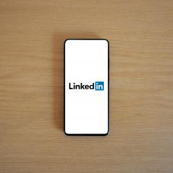 The Power of LinkedIn: How to Network Effectively Online