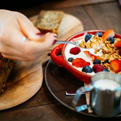 The Benefits of Eating Seasonal Foods and How to Incorporate Them