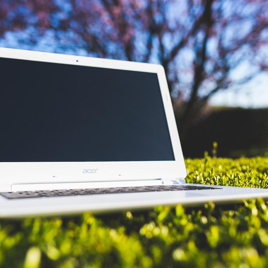 How to Fix Screen Flickering on Your Laptop or Desktop