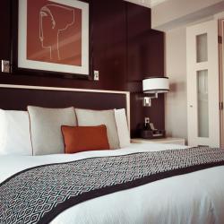 How to Save Money on Accommodation While Traveling