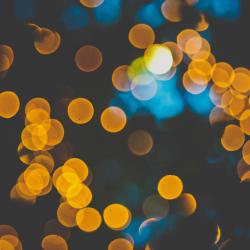 How to Use Lighting to Enhance Your Home Decor