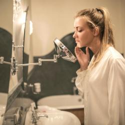 How to Create a Skincare Routine for Sensitive Skin