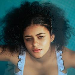 How to Fight Frizz and Achieve Smooth, Manageable Hair