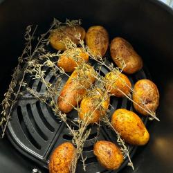 The Best Tools and Gadgets for Efficient Meal Planning
