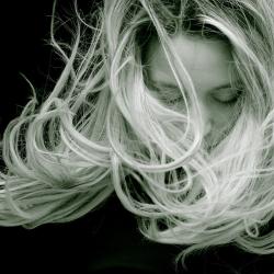 Natural Remedies for Thinning Hair: What Really Works?