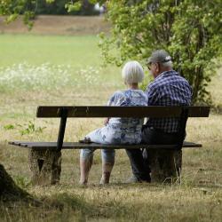 How to Manage Medications for Elderly Relatives