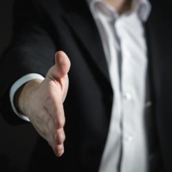 The Art of the Follow-Up: How to Impress After the Interview