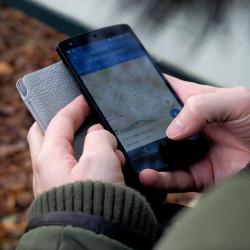 Best Road Trip Apps for Navigation, Accommodation, and More