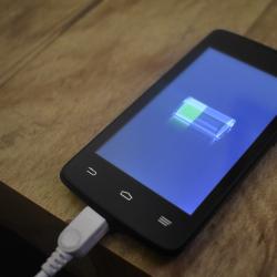 How to Solve Battery Draining Issues on Your Smartphone