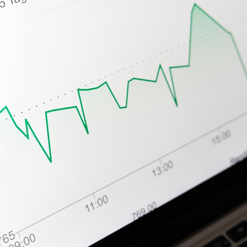 Index Funds vs. Mutual Funds: Which Is Right for You?