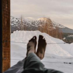 How to Stay Calm and Positive in Challenging Situations